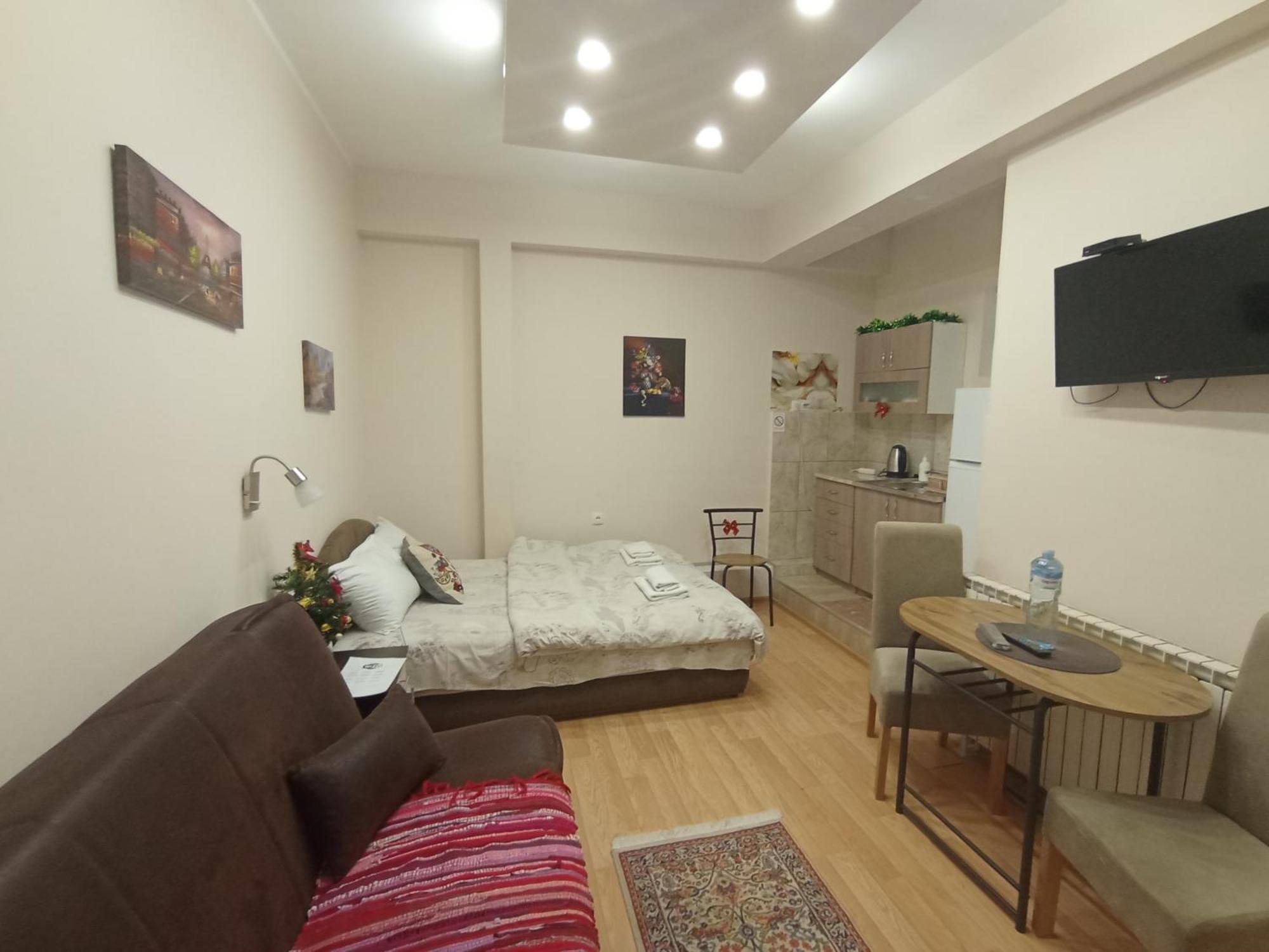 Apartments & Rooms -Mdl Lazic 贝尔格莱德 外观 照片