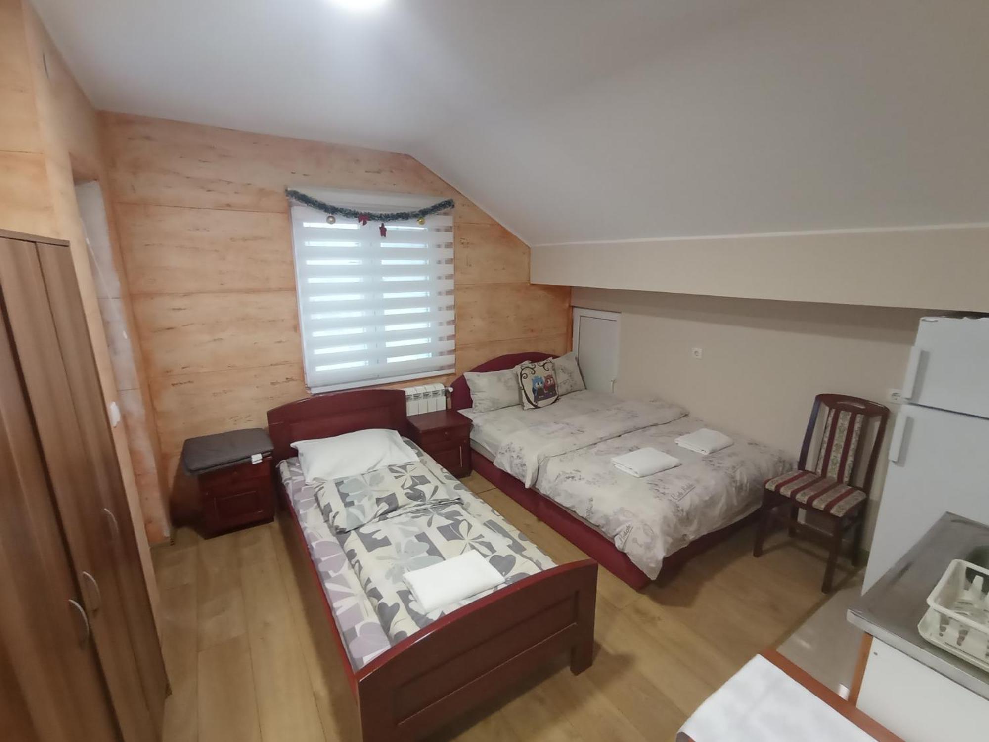 Apartments & Rooms -Mdl Lazic 贝尔格莱德 外观 照片
